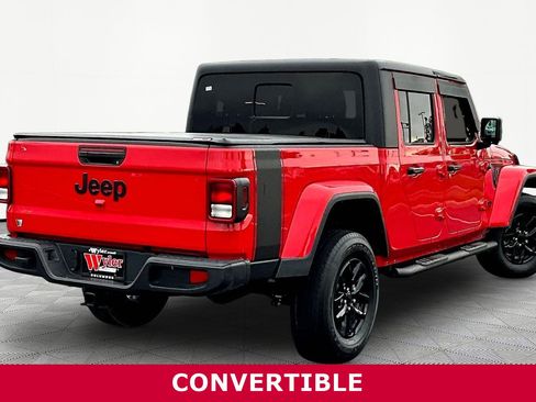 Used 2022 Jeep Gladiator Sport AWD/4WD image 23