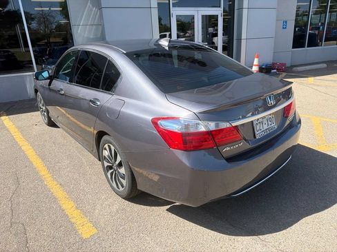 Used 2015 Honda Accord Touring image 7