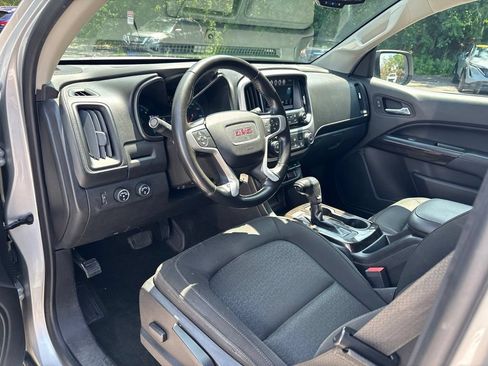 Used 2017 GMC Canyon SLE AWD/4WD image 8