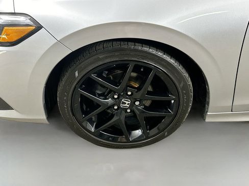 Used 2024 Honda Civic Sport image 8
