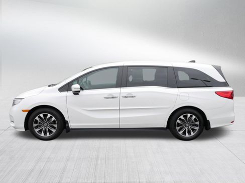 Used 2024 Honda Odyssey EX-L image 4