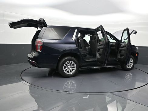 Used 2023 Chevrolet Tahoe LS image 32