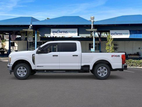 New 2026 Ford F250 XLT w/ FX4 Off-Road Package AWD/4WD image 3