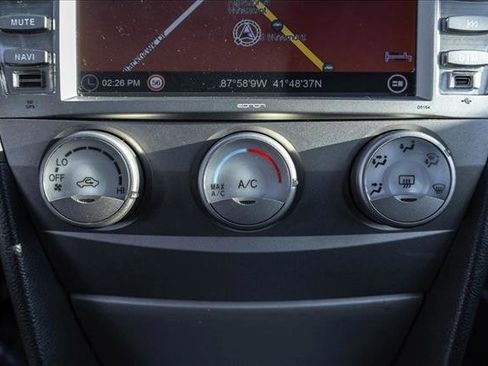 Used 2011 Toyota Camry SE image 16