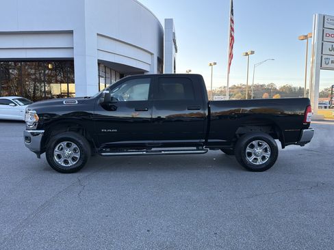 Used 2024 RAM 2500 Big Horn w/ Bed Utility Group image 9