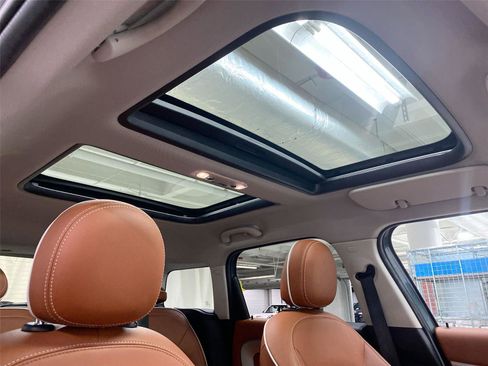 Used 2023 MINI Cooper Countryman SE w/ Storage Package image 20