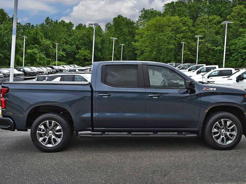 Used 2021 Chevrolet Silverado 1500 RST w/ Z71 Off-Road Package AWD/4WD image 6