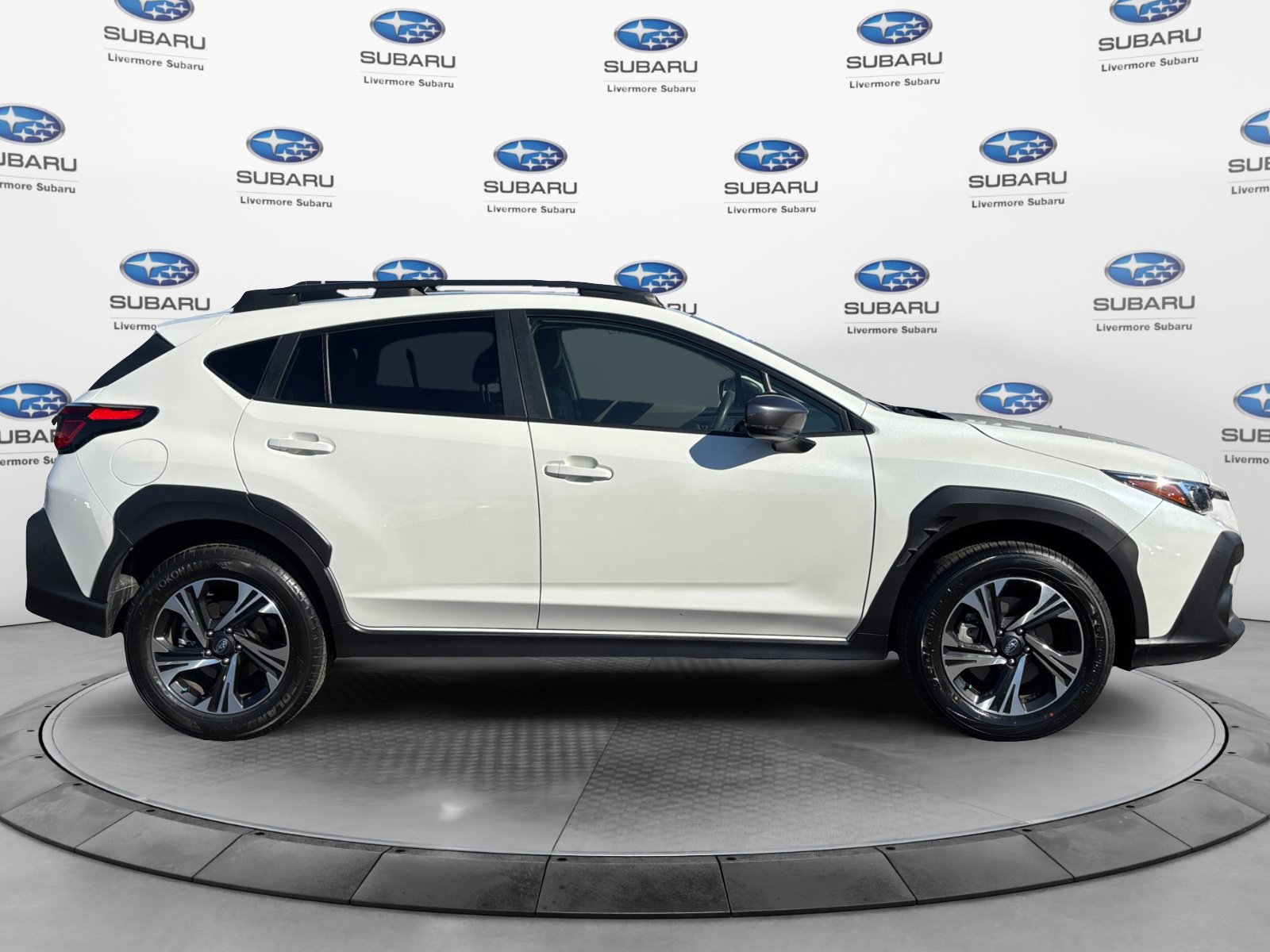 Used 2024 Subaru Crosstrek 2.0i Premium w/ Popular Package #3 AWD/4WD image 6