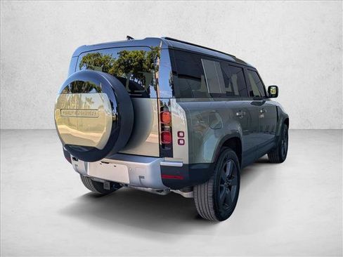 Certified 2025 Land Rover Defender 110 S image 5