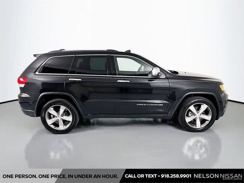 Used 2016 Jeep Grand Cherokee Limited RWD image 4