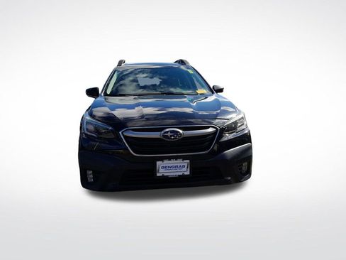 Used 2020 Subaru Outback Premium AWD/4WD image 2