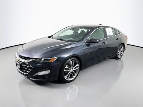 Used 2023 Chevrolet Malibu LT w/ Driver Confidence Package FWD image 3