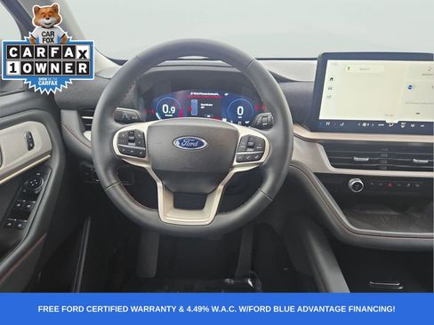 Used 2025 Ford Explorer Active image 12