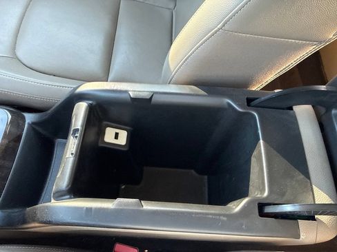 Used 2015 GMC Canyon SLT w/ Driver Alert Package RWD image 22