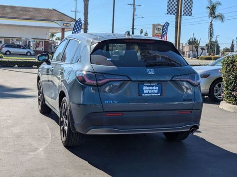 Used 2024 Honda HR-V Sport image 8