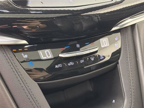Used 2020 Cadillac XT6 Sport AWD/4WD image 15