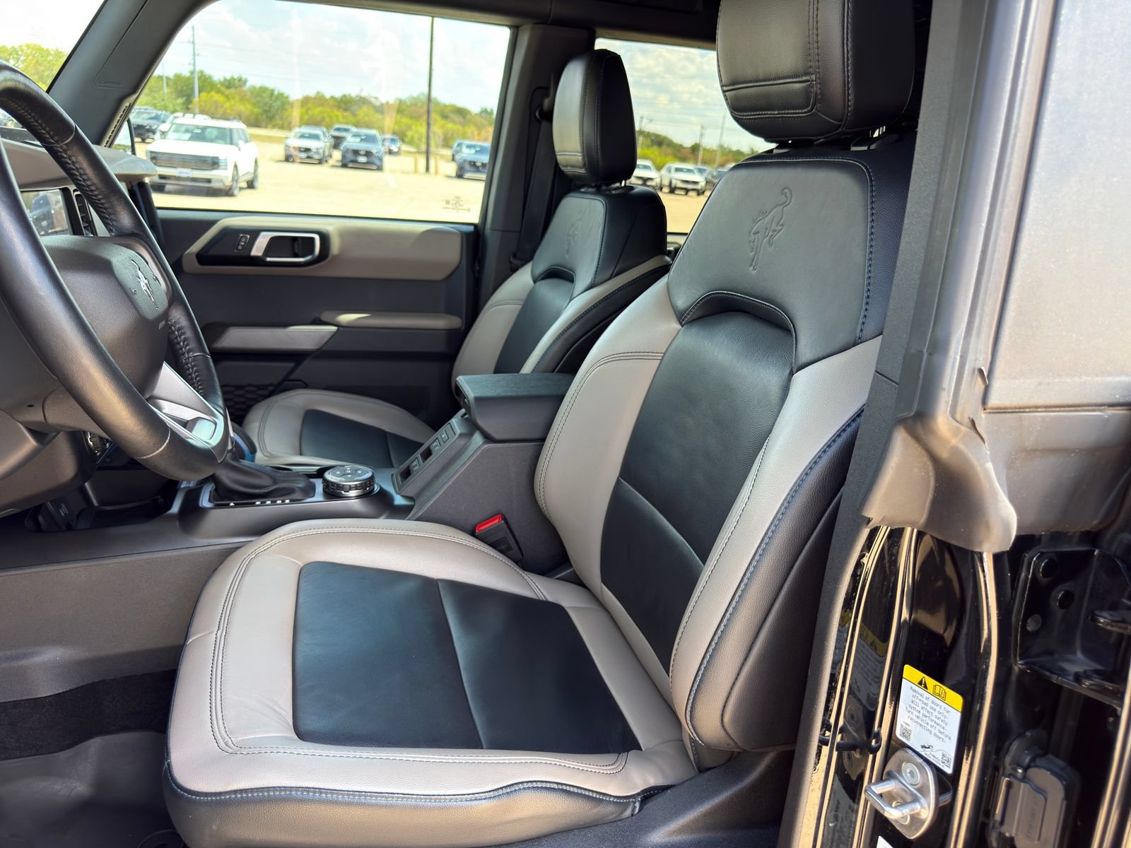 Used 2023 Ford Bronco Wildtrak AWD/4WD image 28
