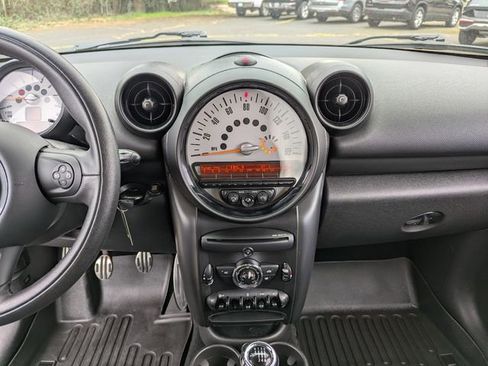 Used 2014 MINI Cooper Countryman S image 16