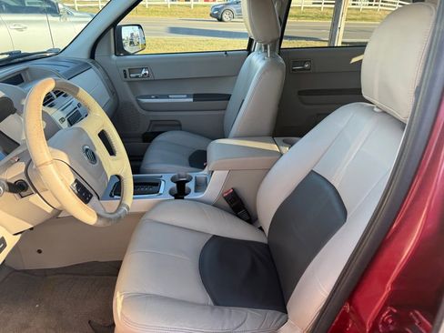 Used 2008 Mercury Mariner 2WD image 9