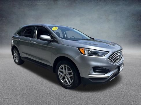 Used 2024 Ford Edge SEL AWD/4WD image 4