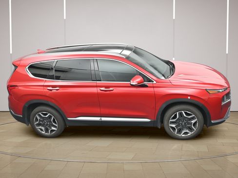 Used 2023 Hyundai Santa Fe Limited w/ Cargo Package FWD image 35