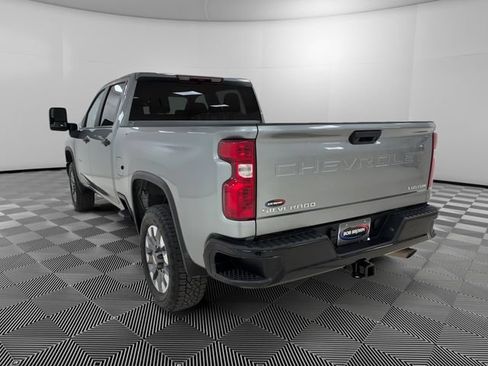 Certified 2024 Chevrolet Silverado 2500 Custom AWD/4WD image 3