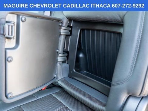 Used 2022 Chevrolet Silverado 1500 High Country w/ High Country Premium Package AWD/4WD image 13