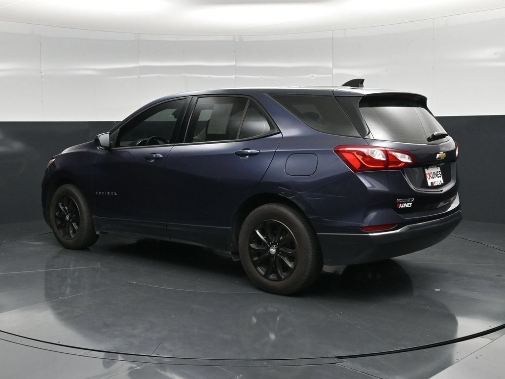 Used 2018 Chevrolet Equinox LS FWD image 9
