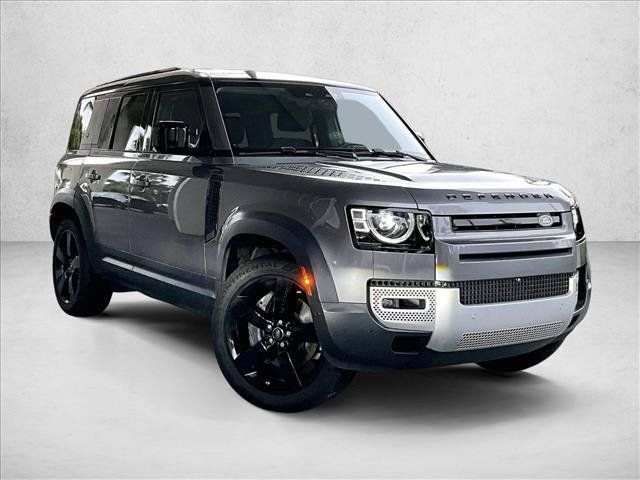 Used 2020 Land Rover Defender 110 SE AWD/4WD image 12