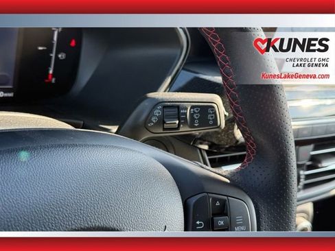 Used 2025 Ford Escape ST-Line image 39
