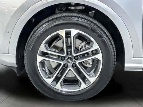 Used 2025 Audi Q5 Premium w/ Premium Plus AWD/4WD image 26