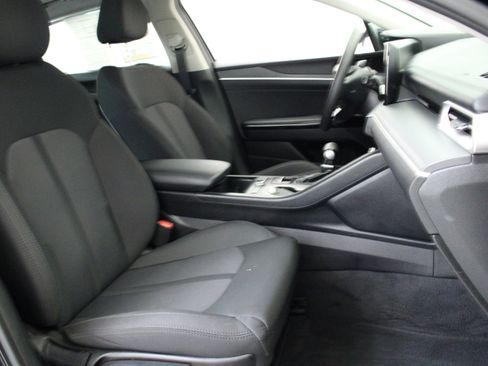 Used 2023 Kia K5 LXS image 29