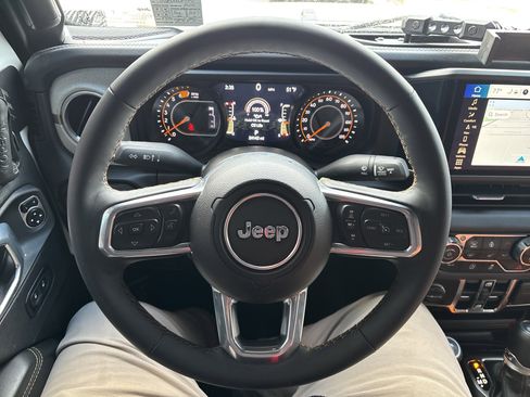 Used 2024 Jeep Wrangler Sahara w/ Technology Group image 18