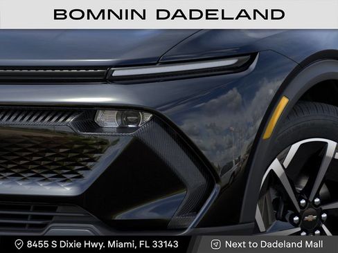 New 2026 Chevrolet Equinox EV LT FWD image 10