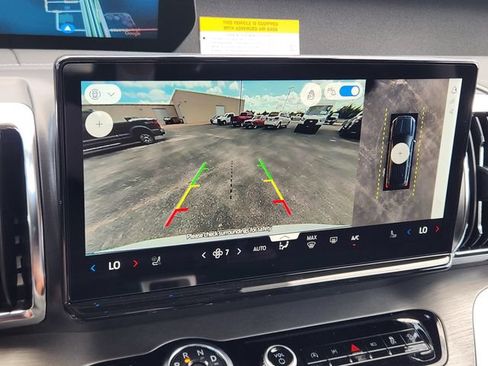 New 2026 Ford Expedition Platinum w/ Driver's Package AWD/4WD image 17