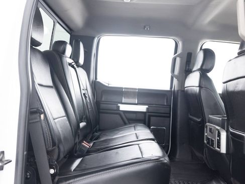 Used 2019 Ford F250 Lariat w/ Lariat Ultimate Package AWD/4WD image 36