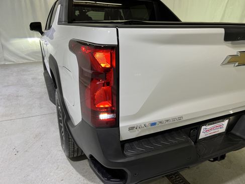 Used 2024 Chevrolet Silverado EV W/T image 10