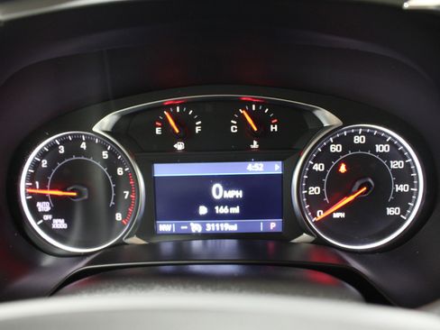 Used 2025 Chevrolet Blazer LT AWD/4WD image 12