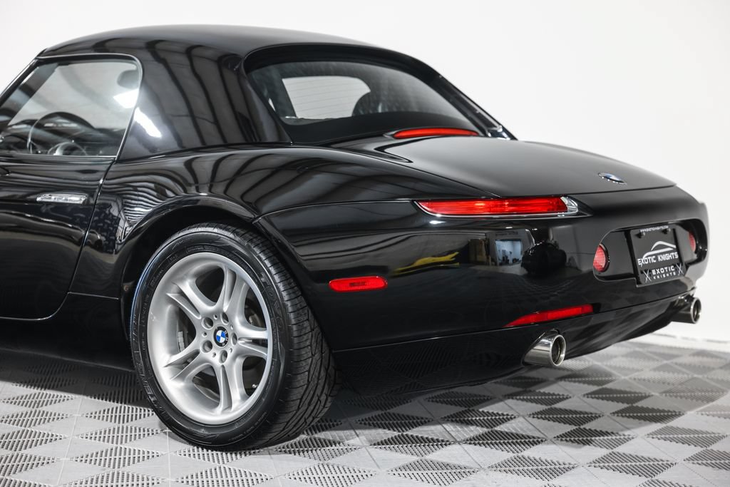 Used 2002 BMW Z8 RWD image 16