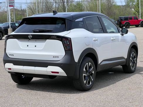 New 2026 Nissan Kicks SV w/ SV Premium Package AWD/4WD image 36