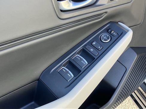 Certified 2025 Honda Accord EX-L image 15