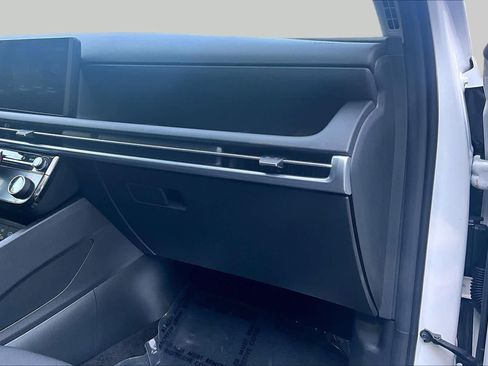 Used 2025 Hyundai Tucson SEL FWD image 19