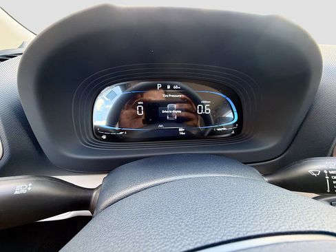 New 2026 Hyundai Venue SEL image 37