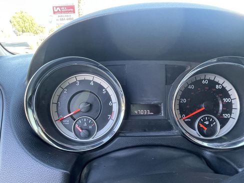 Used 2011 Dodge Grand Caravan Express image 21