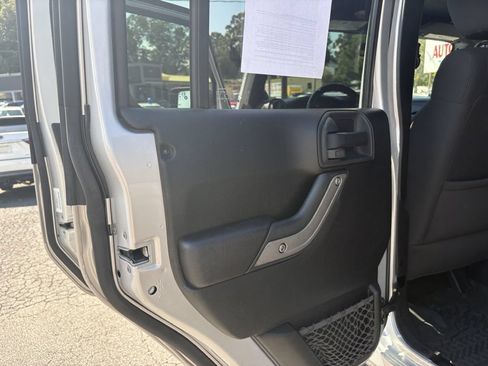 Used 2012 Jeep Wrangler Unlimited Sport AWD/4WD image 13