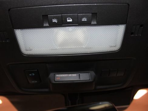 Used 2015 Chevrolet Camaro SS RWD image 36
