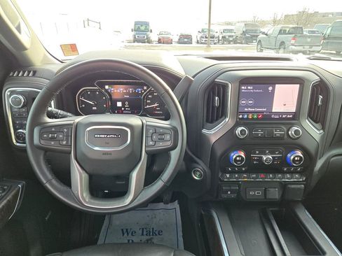 Used 2023 GMC Sierra 2500 Denali w/ Denali Ultimate Package image 18