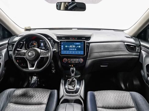 Used 2017 Nissan Rogue S FWD image 12