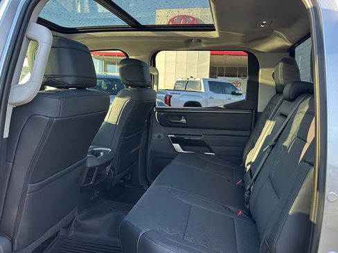 Used 2024 Toyota Tundra Limited image 9