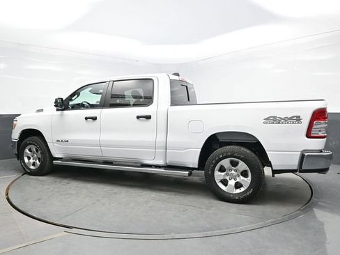 Used 2023 RAM 1500 Big Horn AWD/4WD image 4